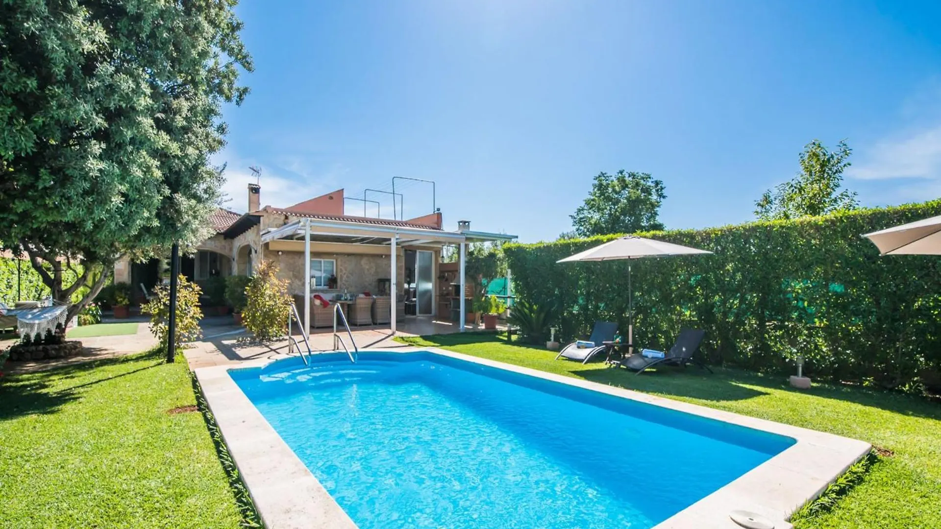 4 Bedroom Villa In Inca Casa vacanze